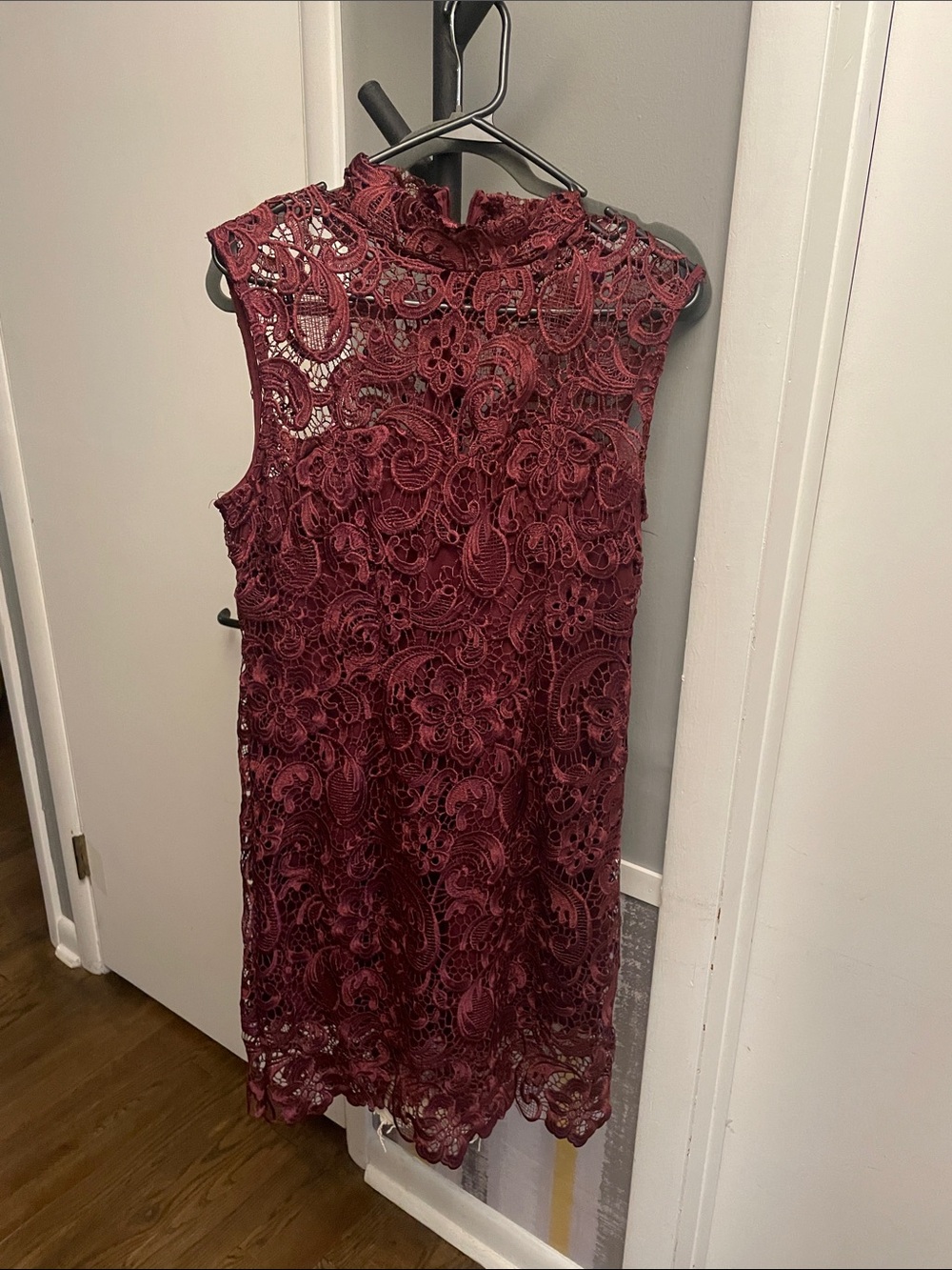 Sleeveless Burgundy Lace Mini Dress with High Neck